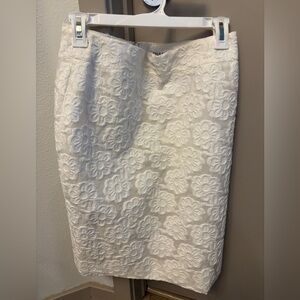 CHANEL White Textured Floral Pencil Skirt